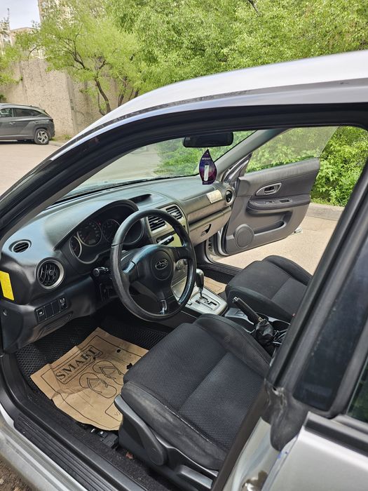 Субару импреза 2004