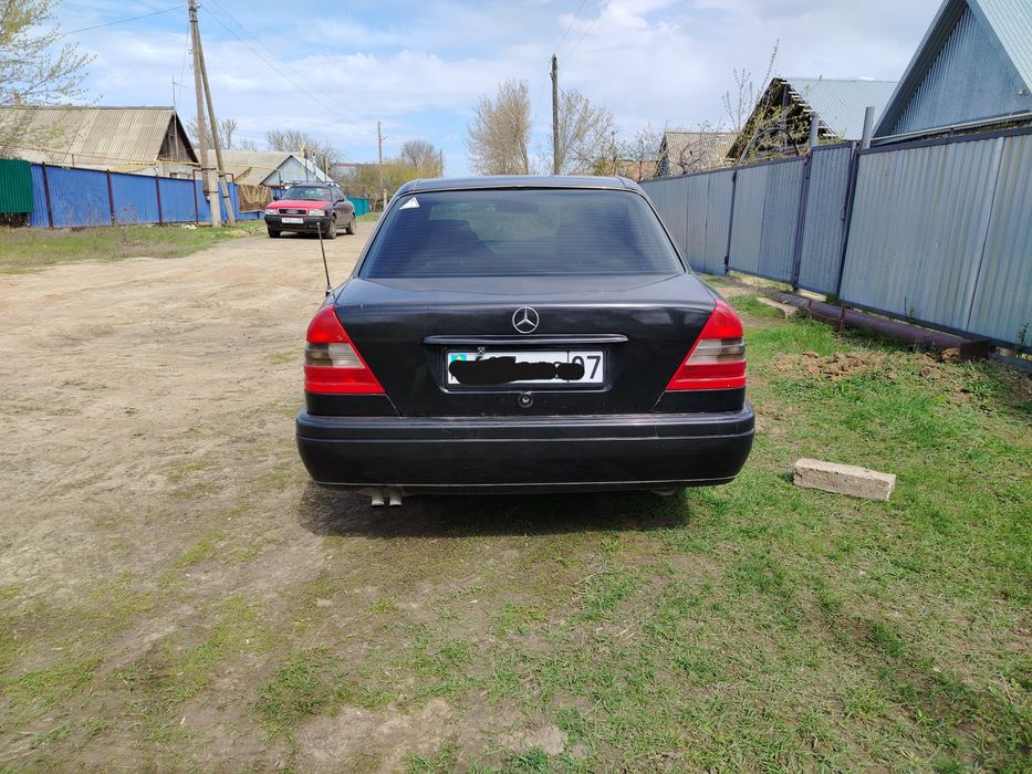 Продам мерседес с 200 w202