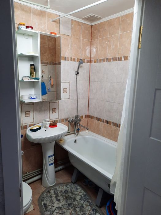 Срочно продам 2-х комнату квартиру