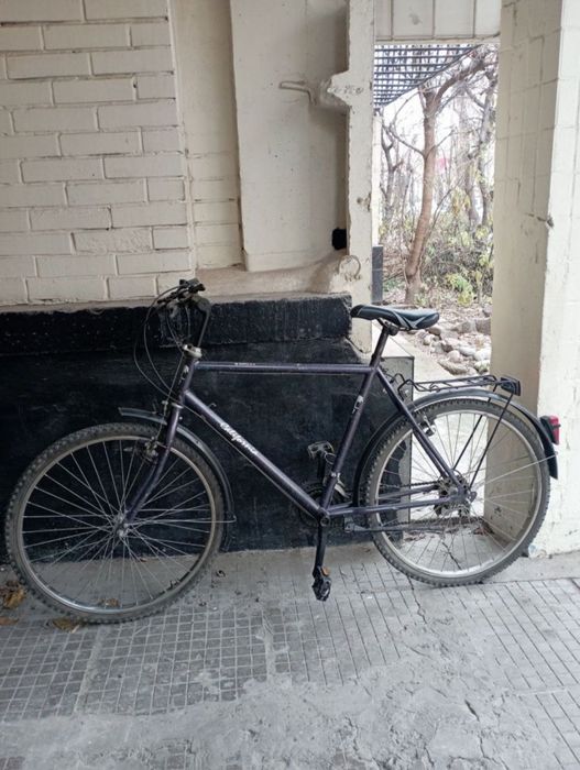 Velosiped sotiladi yengi