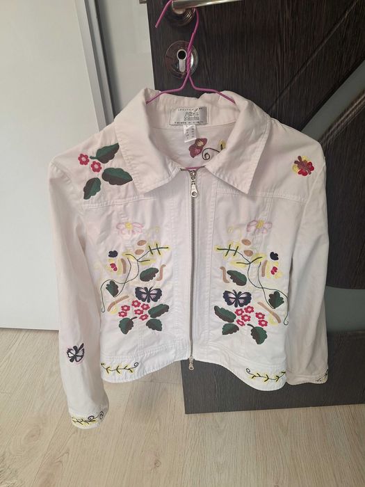 Geaca de dama Alba Moda marimea 40.