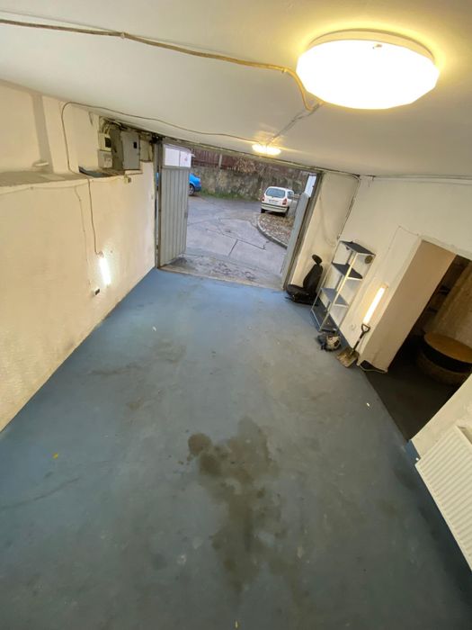 Chirie inchiriez Spatiu hala garaj depozit tg cucu centru iasi/ 30 m