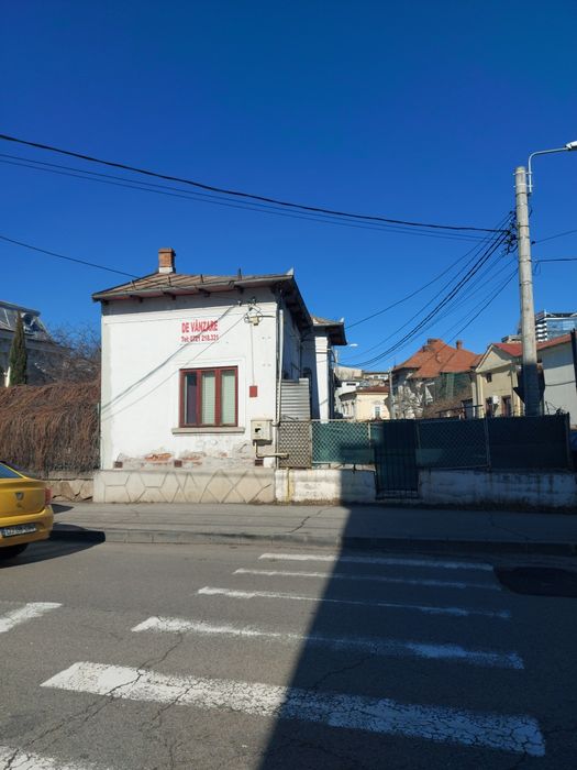 Casă de vânzare in zona ultracentrală,cu proiect nou.