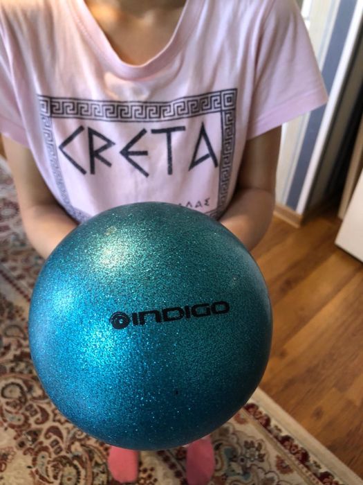 Мяч гимнастический