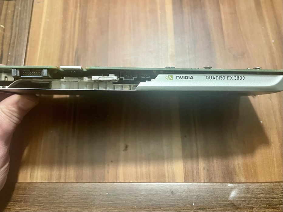 Placa video nVidia Quadro FX 3800