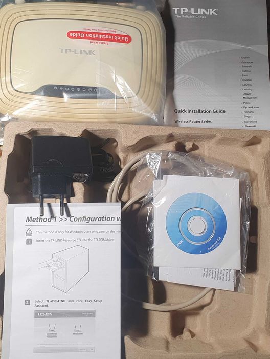 Switch Trendnet TE100-S16E plus + Router Router wireless TL-WR841N