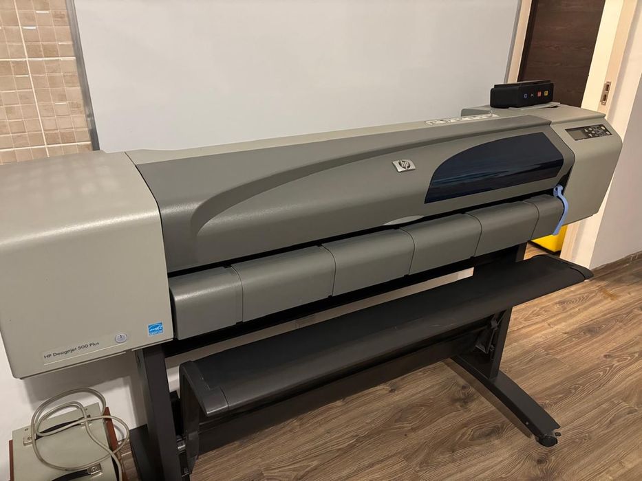 Струйный плоттер HP DesignJet 500 Plus
