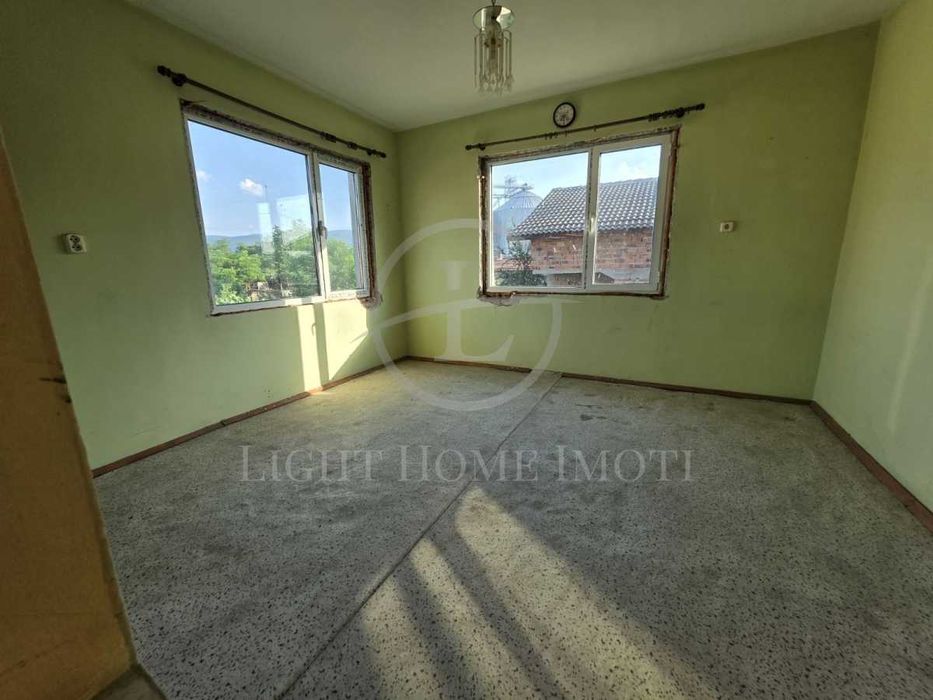 Продава се Къща в с. Йоаким Груево, Област Пловдив - 211 кв.м за 498 €/кв.м - Снимка #17