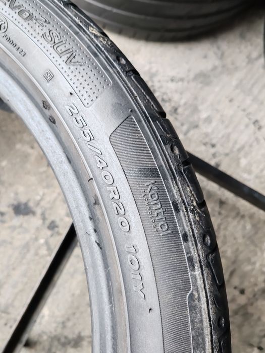 2 anvelope 255 40 20