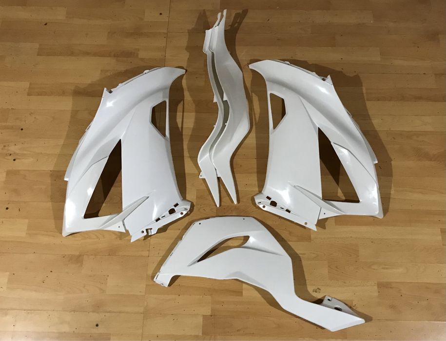 Kawasaki ZX10R/ZX6R 636 части