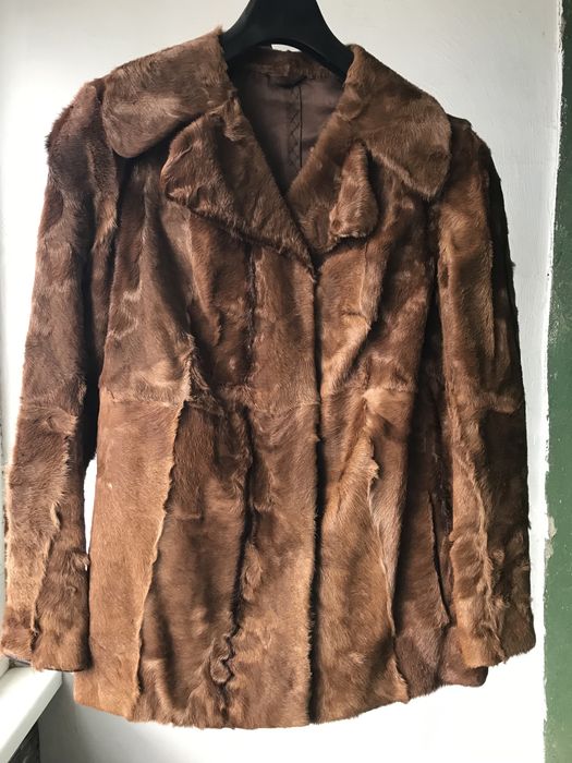 Изискано палто от естествен косъм