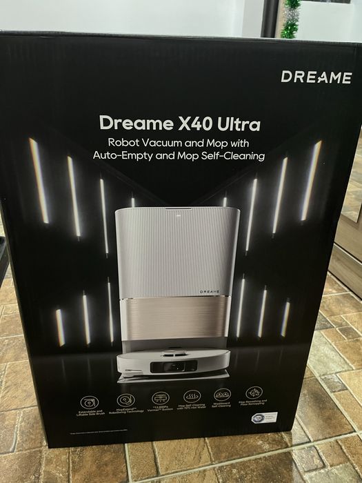 Aspirator robot cu mop Dreame x40 Ultra complete