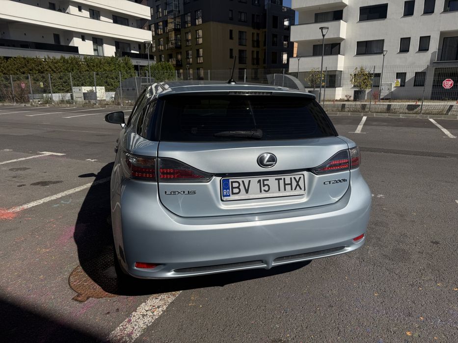 Lexus CT 200h Hybrid 1.8 Automată - 188 000km - Istoric verificabil