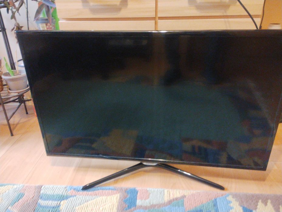 телевизори Hissense 43" Smart  Full HD,Samsung Smart 39"",