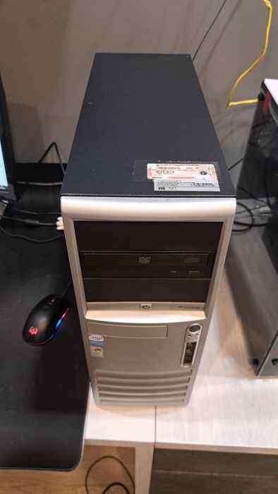 Продам системный блок Hewlett-Packard.