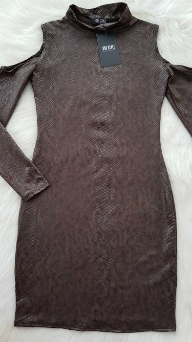 Дамска рокля змийски принт S-М НОВА