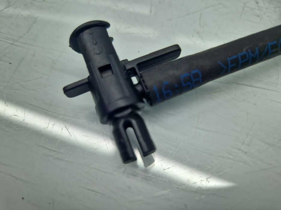 Conducta retur injectoare AUDI Q5 (8RB) [ Fabr 2008-2016] 928301101 2.