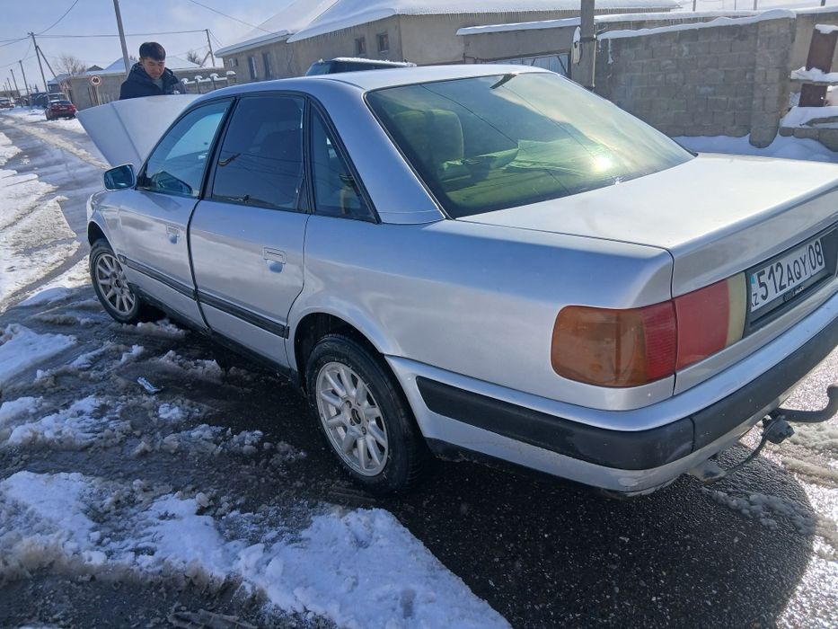 Продаю Ауди с4 2.8