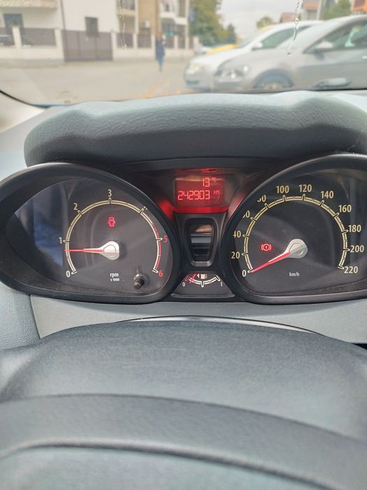 FORD Fiesta 2009 — imagine 14