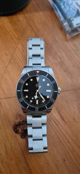 San Martin Tudor 39mm сапфир кристал, керамичен безел NH 35