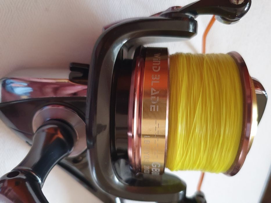 Mulinete  WIND BLADE GB 8000