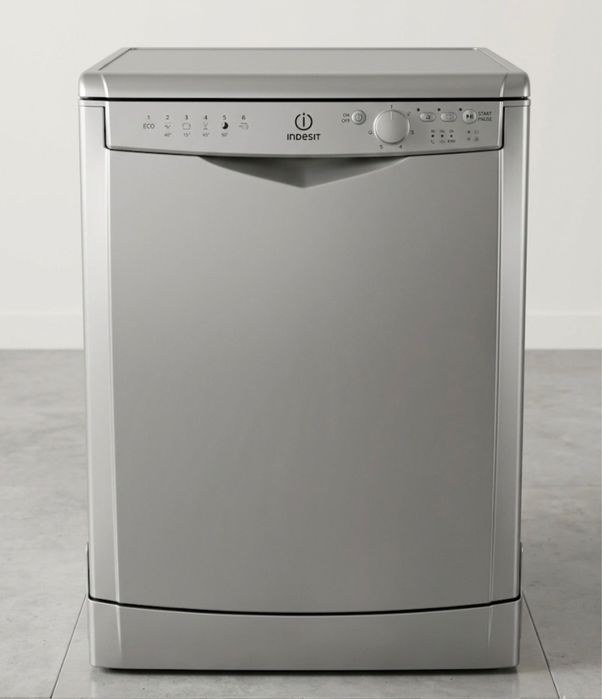 Посудомоечная машина Indesit