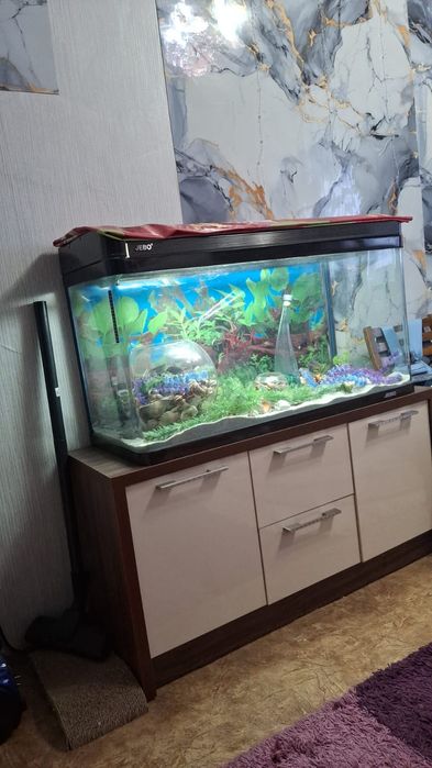 Продам аквариум 200 литров