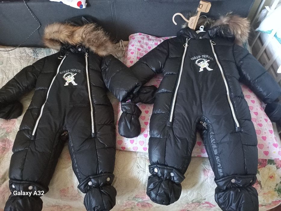 Срочно продам детские комбинезоны!