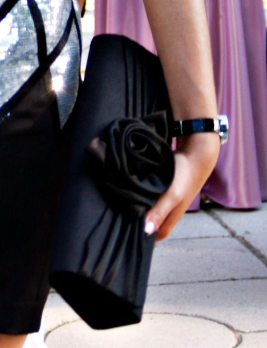 Стилна дамска чантичка