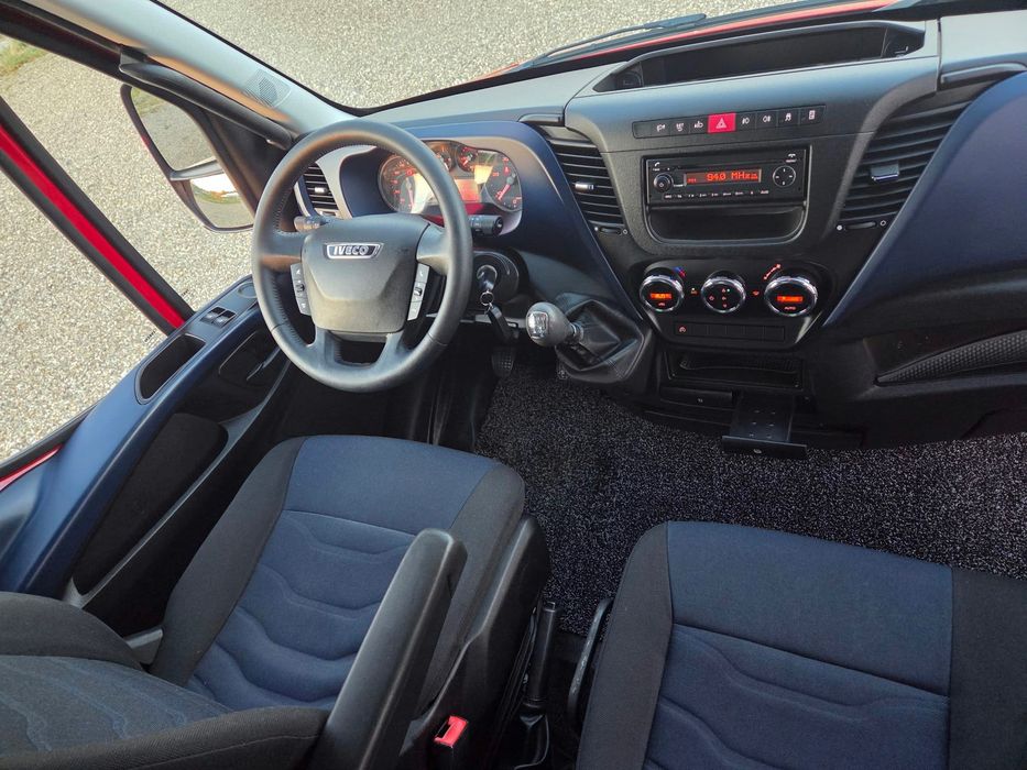 Iveco Daily 35C18 3.0CDi 180CP E6 adus recent Italia Detarat 3,5 PREȚ 14999€ 12/2017