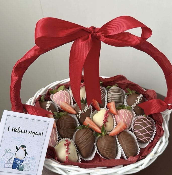 Клубника в шоколаде Алматы