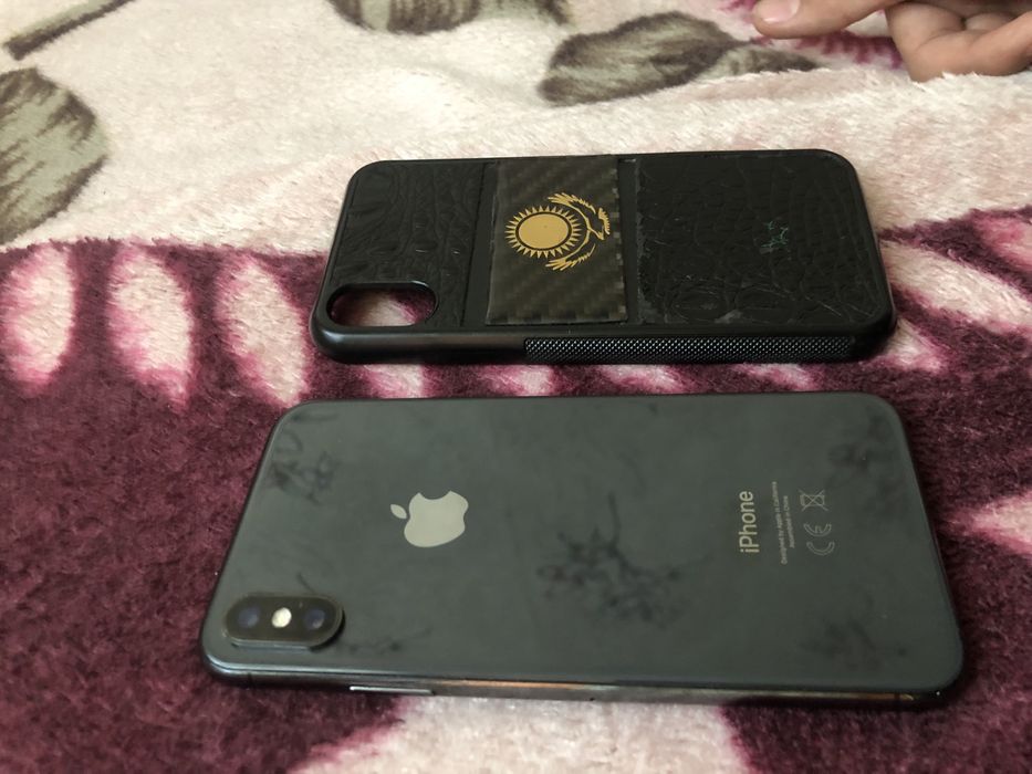 айфон Х  продам с каропкой