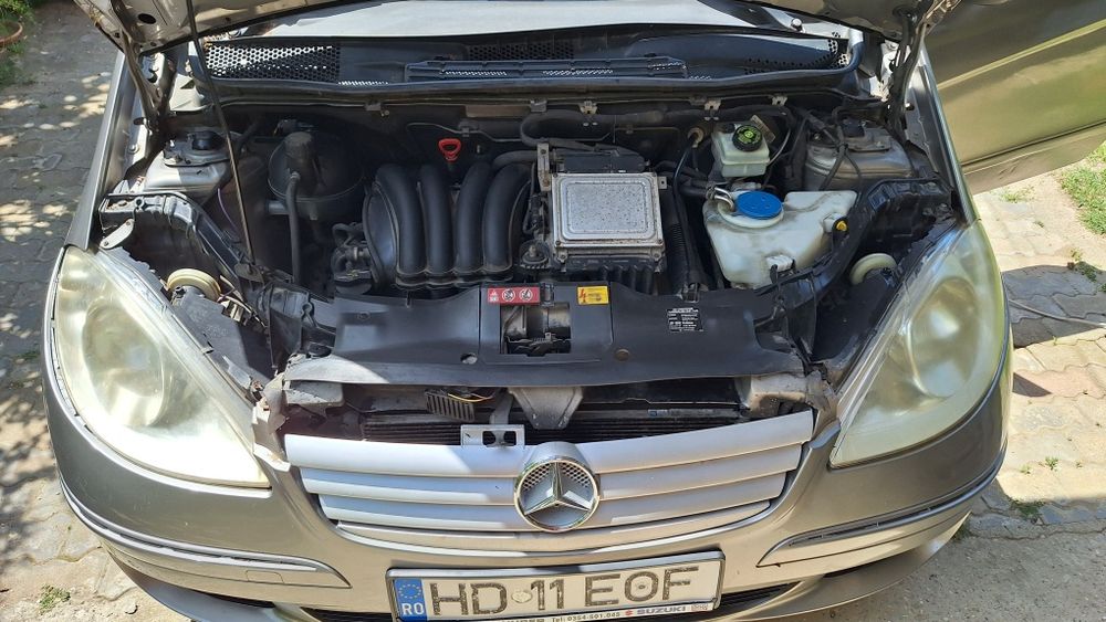 Vând Mercedes-Benz A150 1.5 benzină an 2007