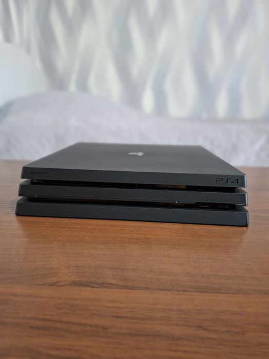 PlayStation 4 Pro 1 ТБ