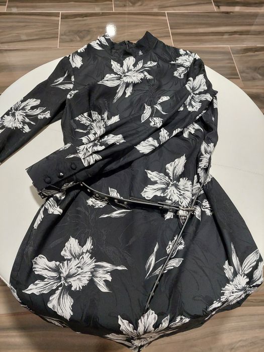 Рокля Twin set. Размер XXS , Рокля Pinko, Рокля Guess, риза Guess