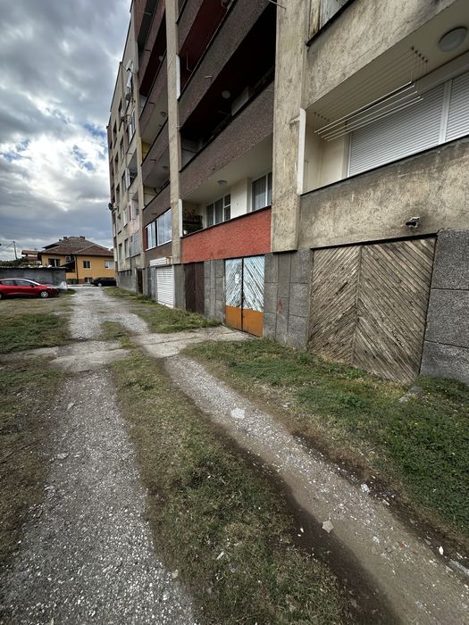 Продава се Гараж / Паркомясто в Стамболийски - 16 кв.м за 625 €/кв.м - Снимка #2