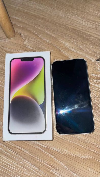 Продаю iPhone 14 256 ГБ Starlight