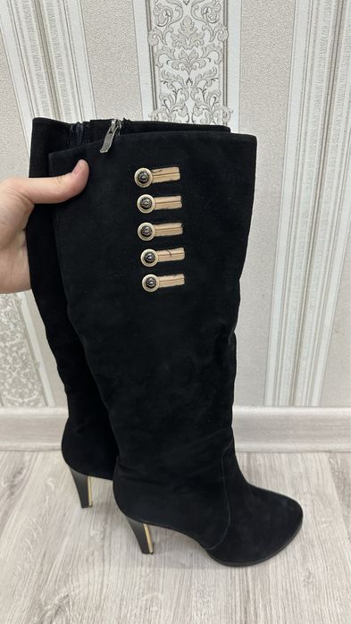 Продается сапожки