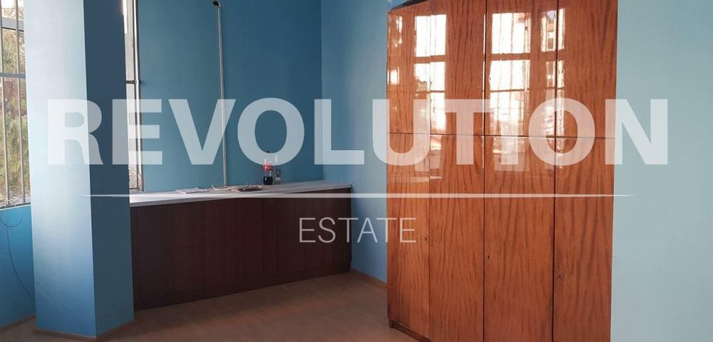 Дава се под наем Магазин в Варна, Възраждане 1 - 120 кв.м за 750 € - Снимка #3