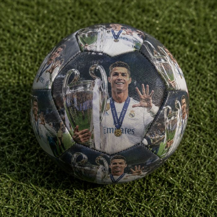 Minge de Fotbal Personalizată cu Poză – Calitate Premium