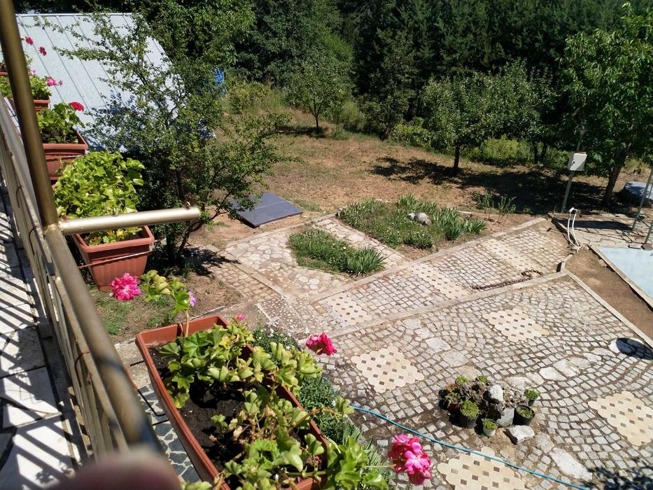 Дава се под наем Къща в Разлог - 200 кв.м за 153 € - Снимка #6