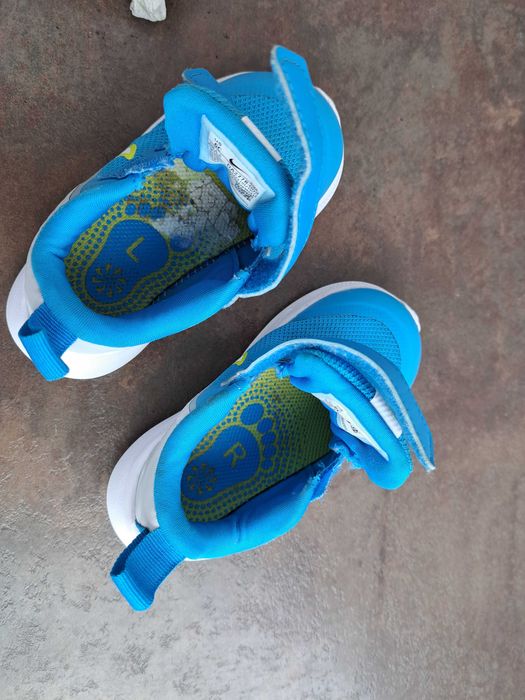 детски маратонки,кецове,спортни обувки Nike,22,найк,за момче