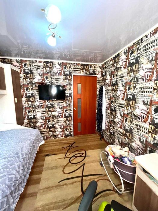 Продаётся 3 комн квартира