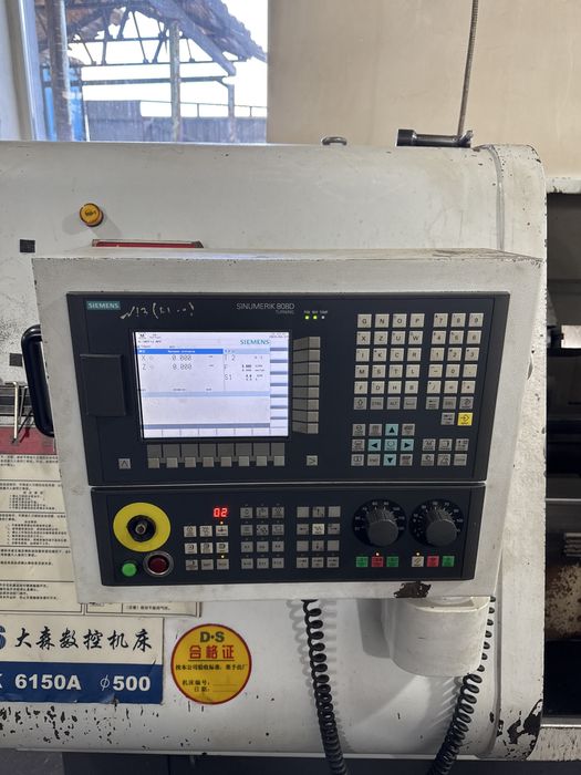 Токарный станок с ЧПУ