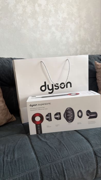 Фен Dyson supersonic