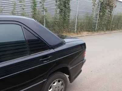 Бампер на мерседес W190/201 пороги