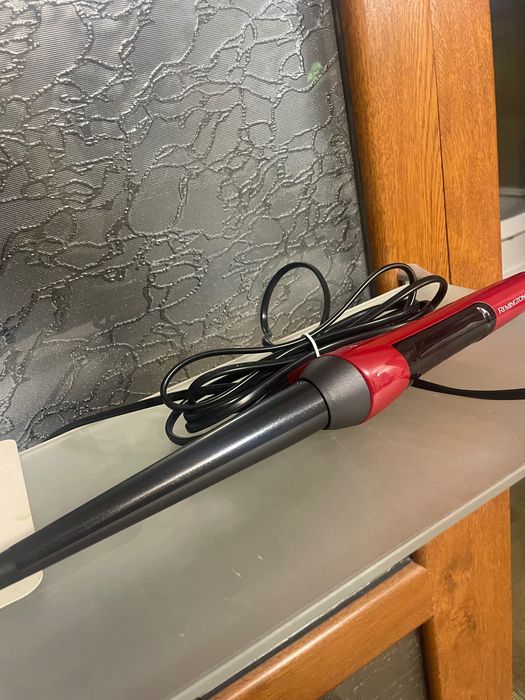 Vând Ondulator Remington Silk Nou
