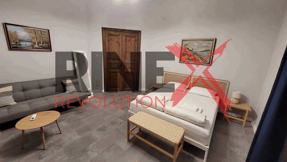 Дава се под наем Тристаен апартамент в Пловдив, Кършияка - 130 кв.м за 1100 € - Снимка #5