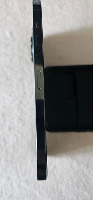 Продам iPhone 13 Pro Max