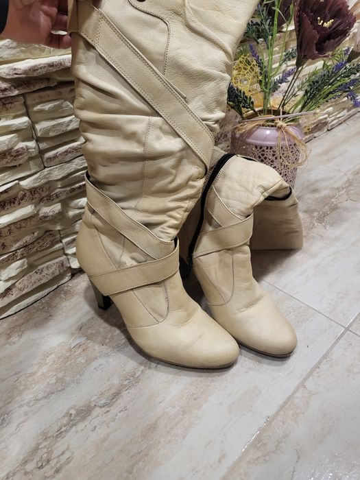 Бутикови Дамски ботуши от естествена кожа